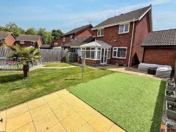 3 bed house for sale