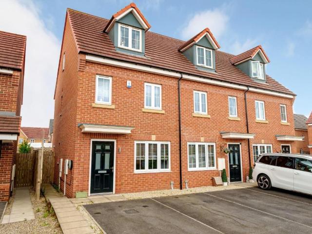 3 bed house for sale