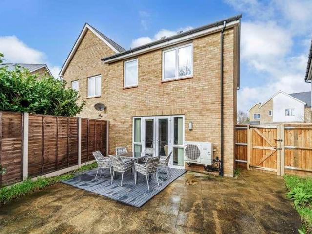 3 bed house for sale