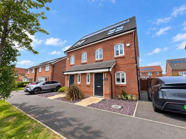 3 bed house for sale