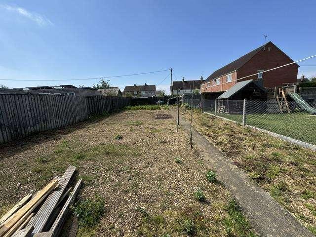 3 bed house for sale
