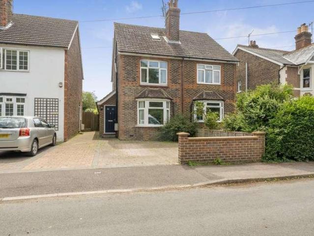 3 bed house for sale