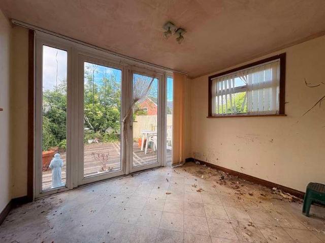 3 bed house for sale