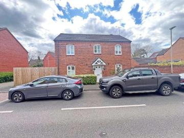 3 bed house for sale