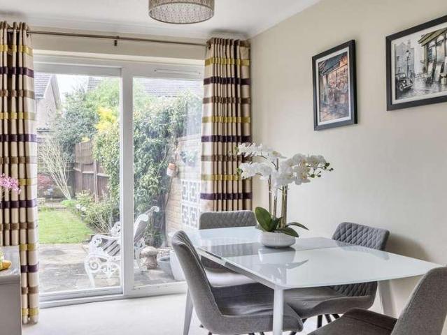 3 bed house for sale