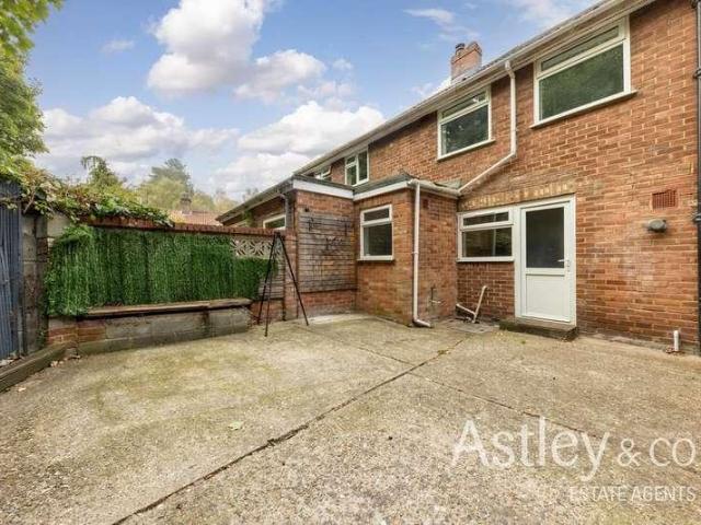 3 bed house for sale