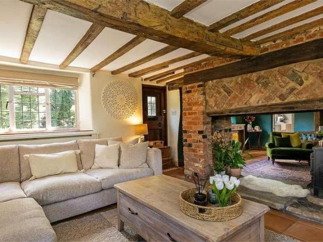 3 bed house for sale