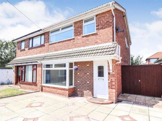 3 bed house for sale