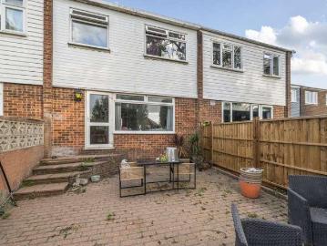 3 bed house for sale