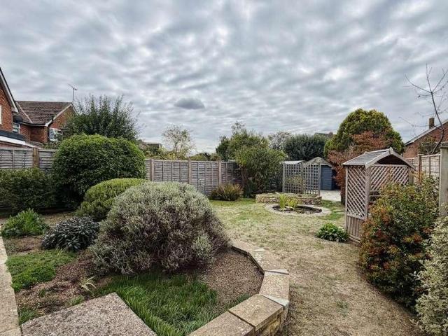 3 bed house for sale