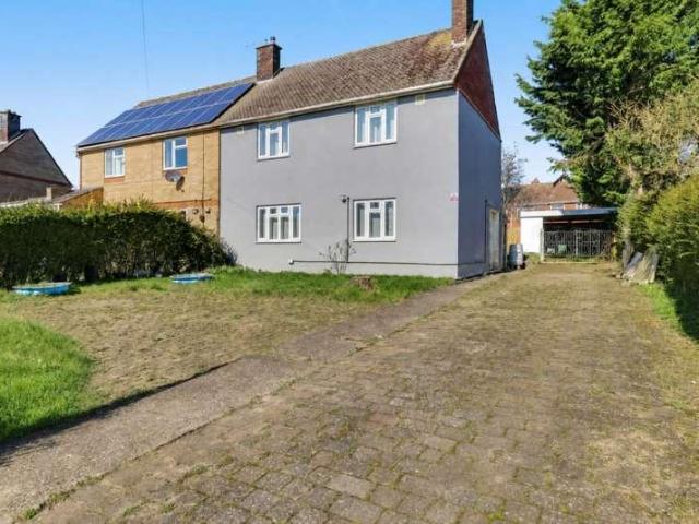 3 bed house for sale