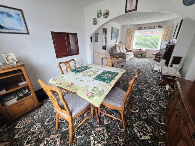 3 bed house for sale