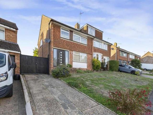 3 bed house for sale