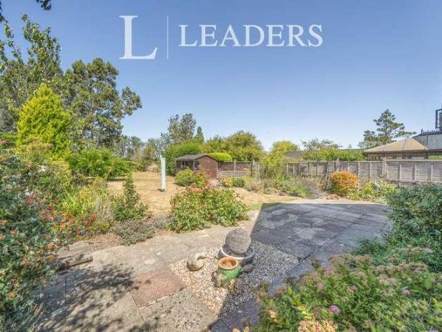 3 bed house for sale