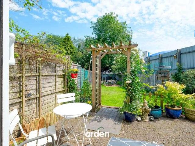 3 bed house for sale