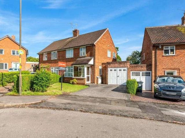 3 bed house for sale