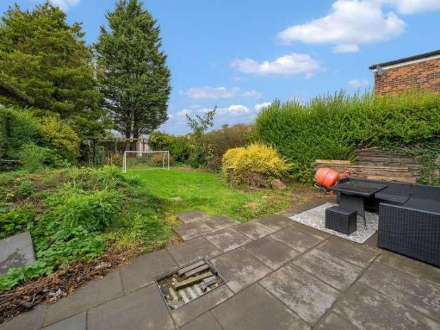 3 bed house for sale