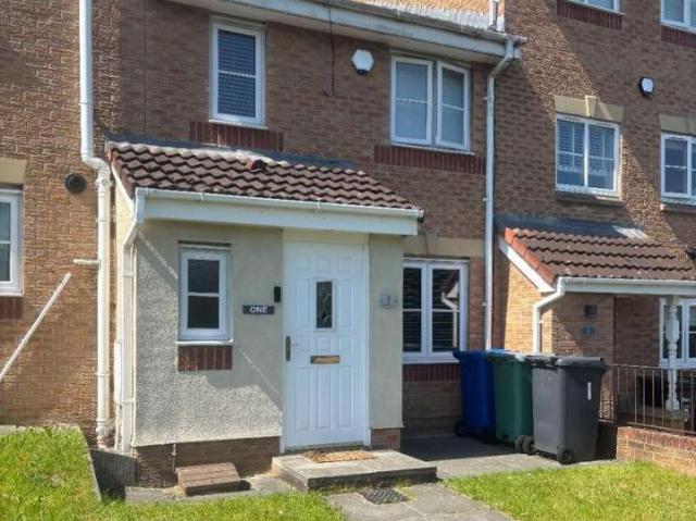3 bed house for sale