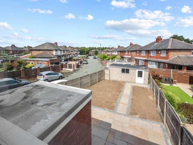 3 bed house for sale