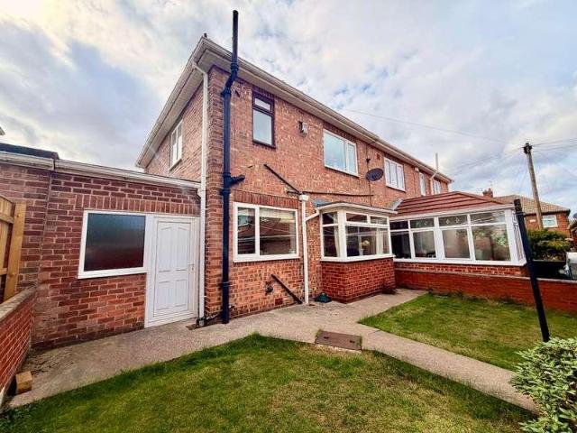 3 bed house for sale