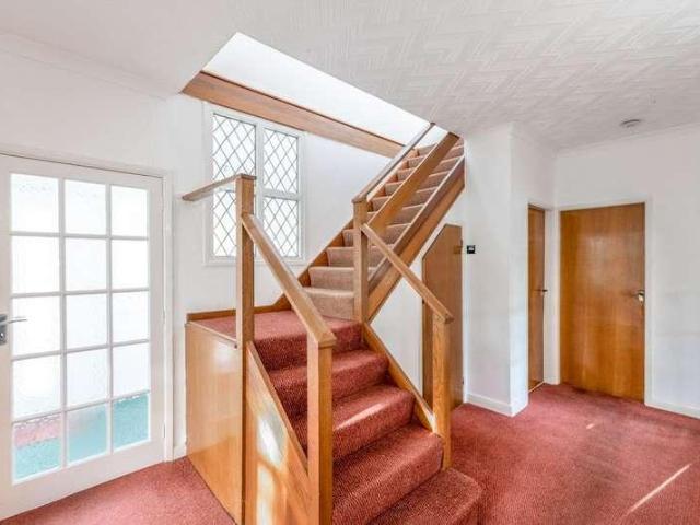 3 bed house for sale