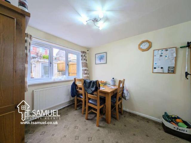 3 bed house for sale