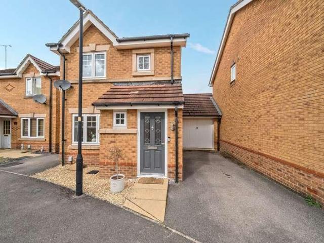 3 bed house for sale