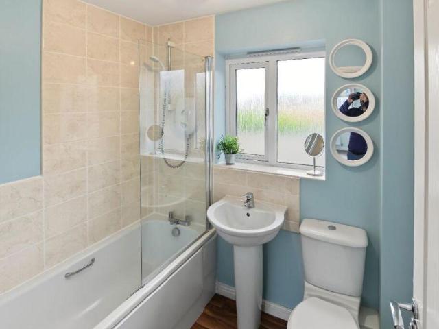 3 bed house for sale