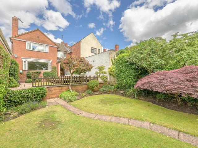 3 bed house for sale
