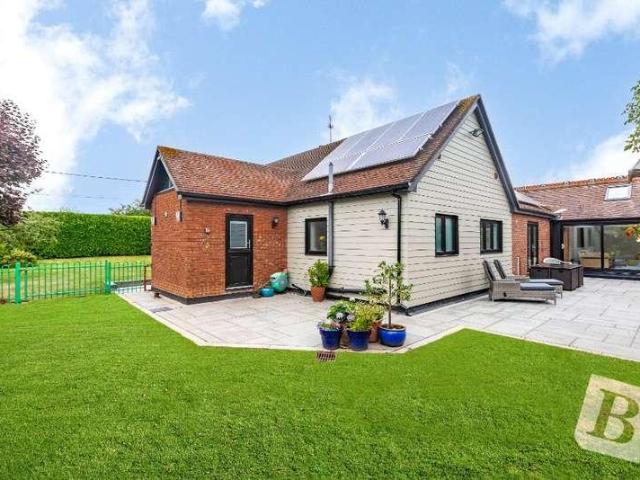3 bed house for sale