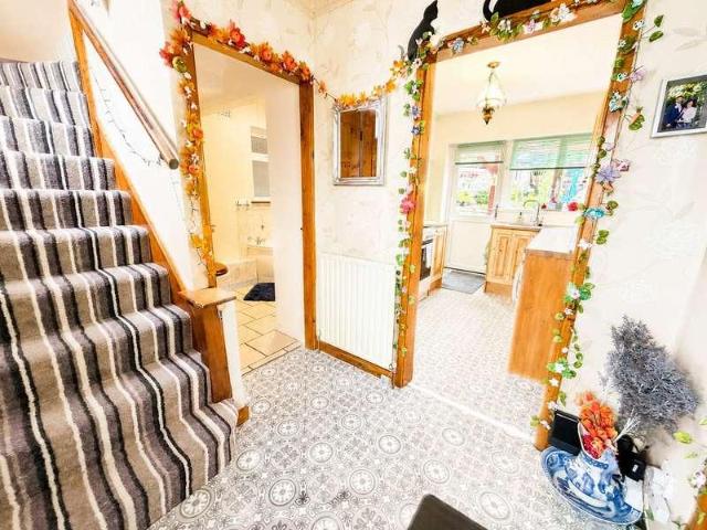 3 bed house for sale
