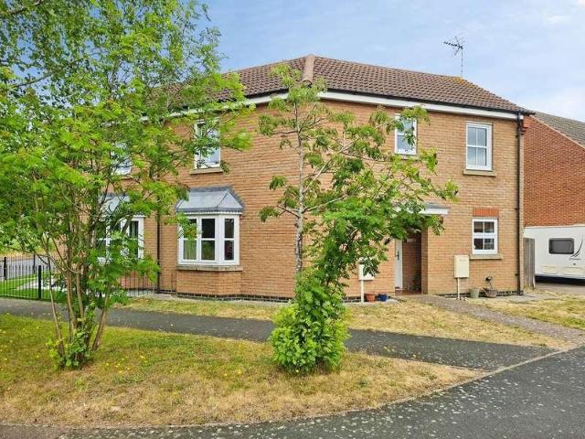 3 bed house for sale