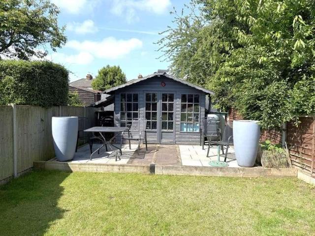 3 bed house for sale