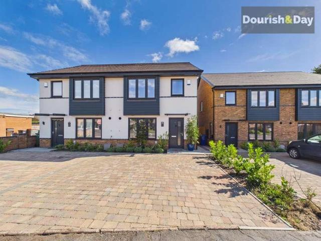 3 bed house for sale