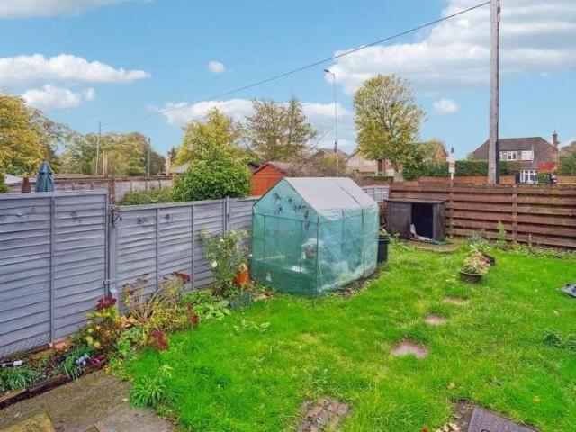 3 bed house for sale