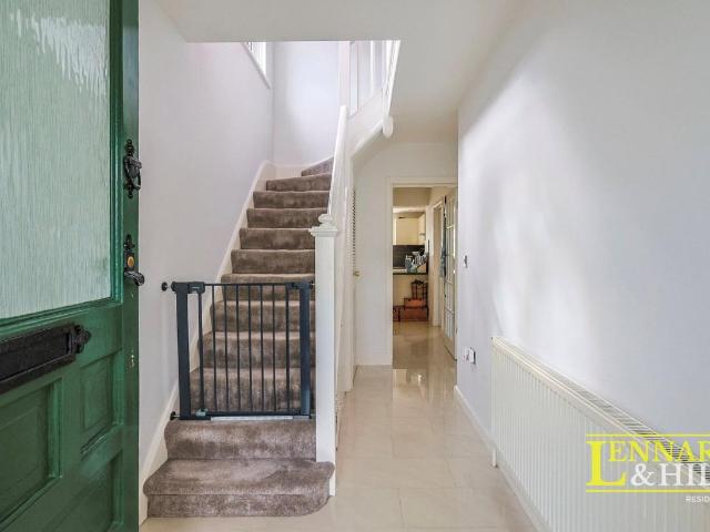 3 bed house for sale