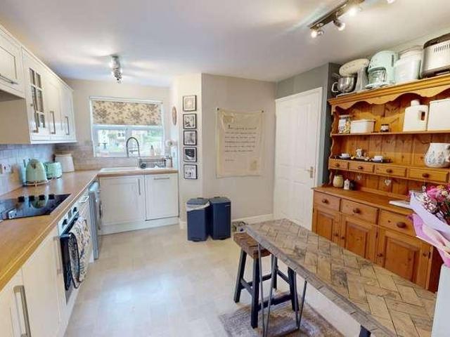 3 bed house for sale
