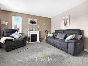 3 bed house for sale