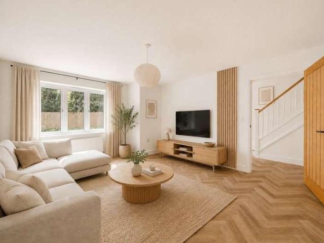 3 bed house for sale