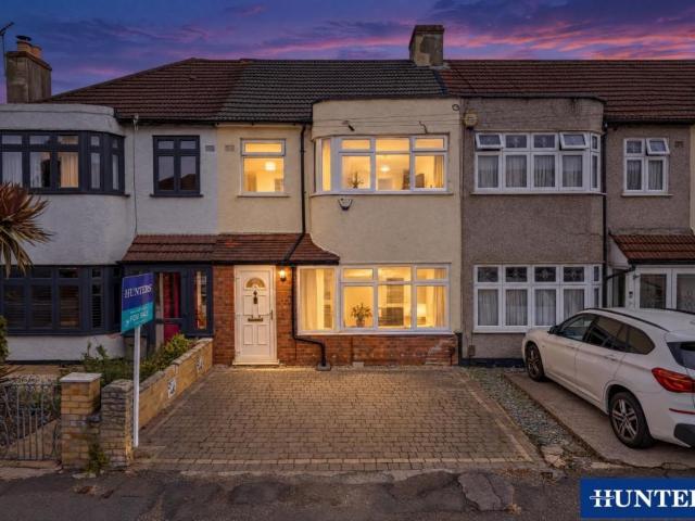 3 bed house for sale