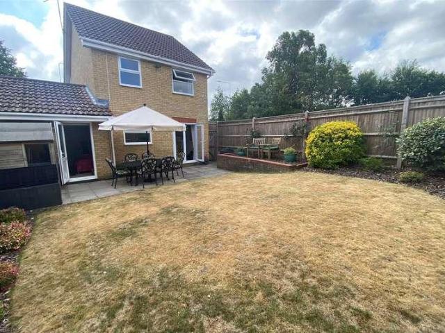 3 bed house for sale