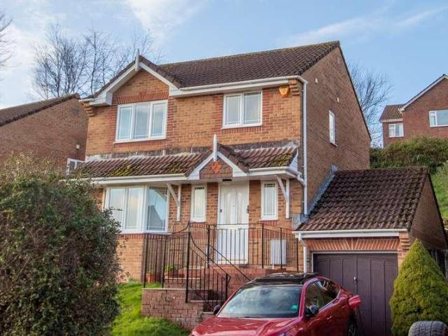3 bed house for sale