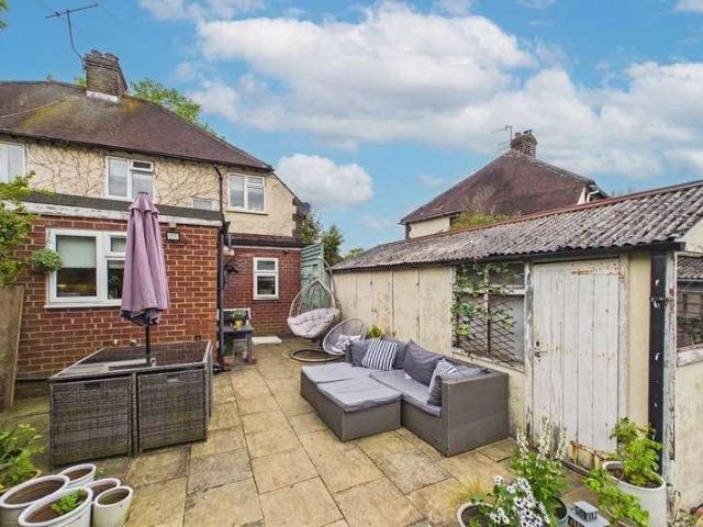 3 bed house for sale