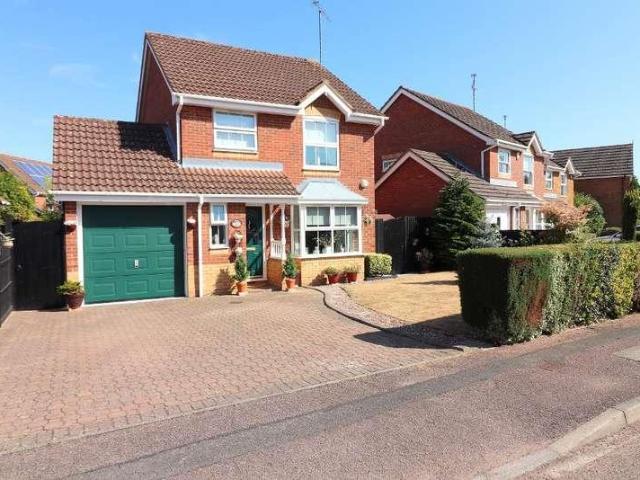 3 bed house for sale