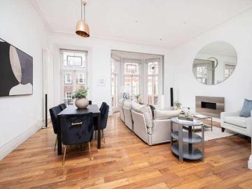 Mayfair, London, Greater London - Balcony