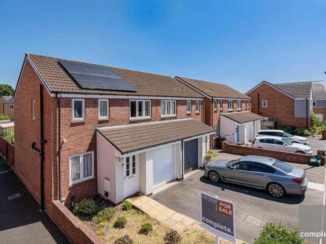 3 bed house for sale