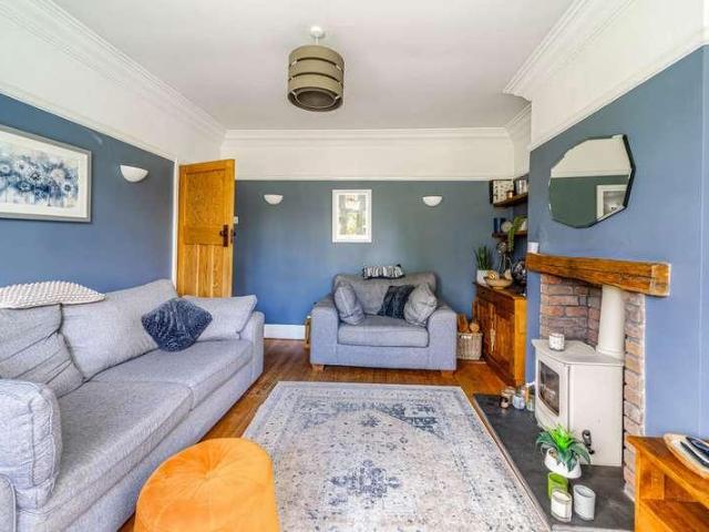 3 bed house for sale