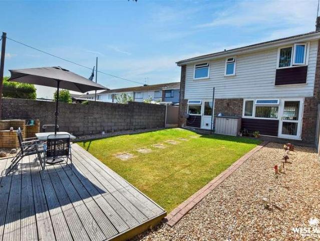 3 bed house for sale