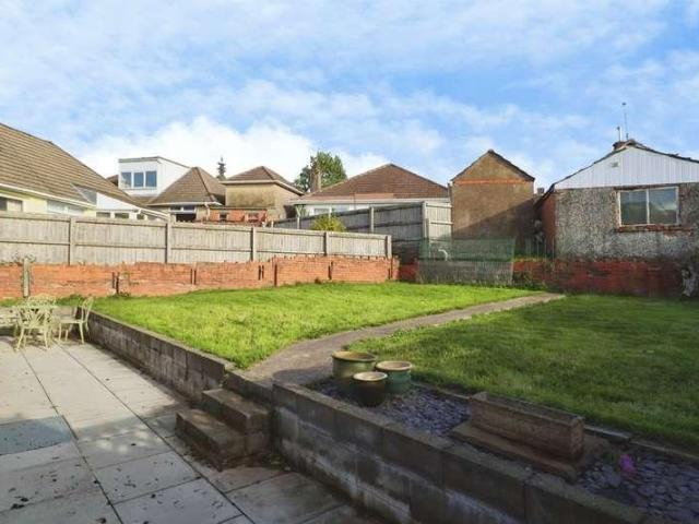 3 bed house for sale