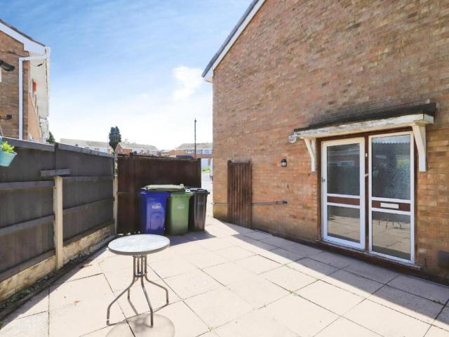 3 bed house for sale